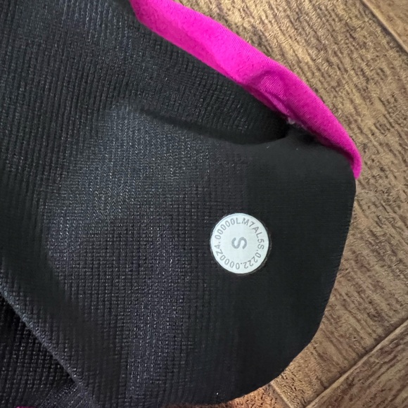 Lululemon athletica Purple highlight Pace breaker 7’’ Men's Shorts - Picture 3 of 3